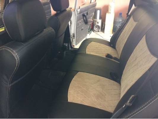 Авточехлы на Lada ВАЗ 2105 Авточехлы на Lada ВАЗ 2105